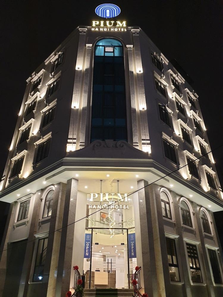 Khách sạn Pium